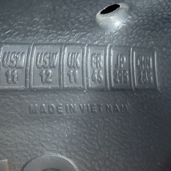 Adidas Adilette Clog Sandals - Picture 6 of 6